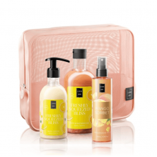 LAVISH CARE Freshly Squeezed Bliss Body Care Bag Gift Set Περιποίησης Σώματος με Freshly Squeezed Bliss Shower Gel Αφρόλουτρο 500ml, Body Lotion Κρέμα Σώματος 300ml, Mango Sorbet Mist 200ml & Δώρο Νεσεσέρ